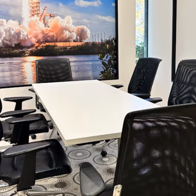 7055 Old Katy Road, Houston Image 4