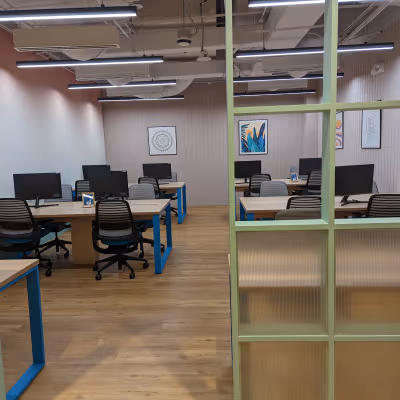 18 Cross Street, Singapore Image 1