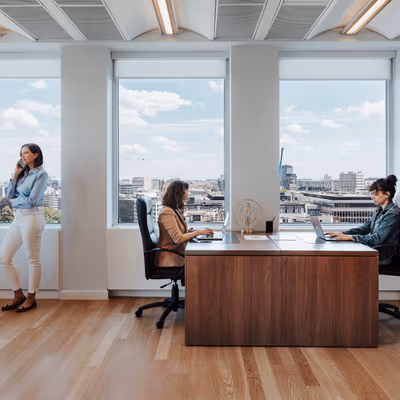 5 Place Du Champ De Mars, Ixelles Image 1