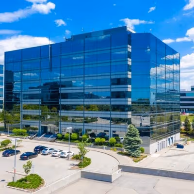 55 Commerce Valley Dr W, Thornhill Image 8