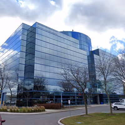 95 Mural St, Richmond Hill Image 7