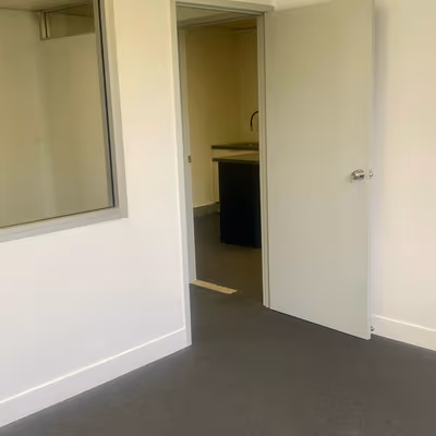 49 Butterfield Street, Herston Image 4