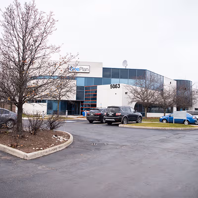 5063 North Service Road, Burlington Image 8