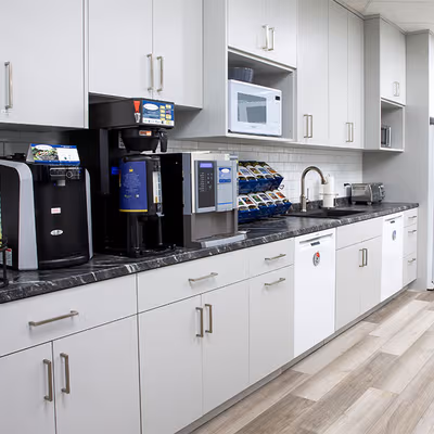 5063 North Service Road, Burlington Image 7