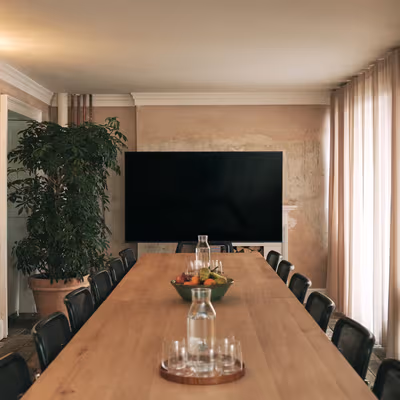 23 Clerkenwell Green, Greater London Image 2