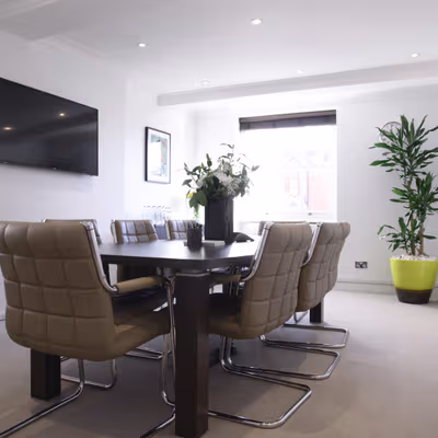 115 Baker Street, Greater London Image 3