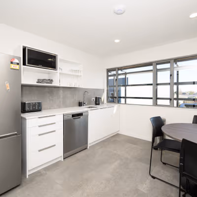 257 Lincoln Road, Christchurch Image 3