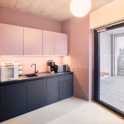 19/20 Prinzessinnenstrasse, Kreuzberg Image 7