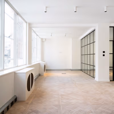 90-93 Cowcross Street, London Image 6