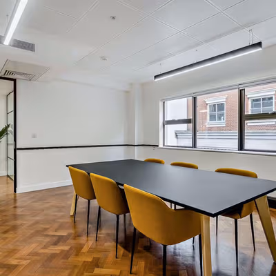 7 Birchin Lane, Greater London Image 4