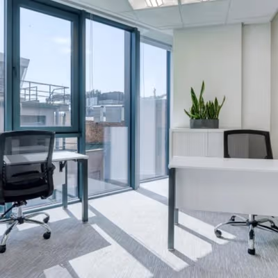 728 King's Rd Tsat Tsz Mui, Hong Kong Image 1