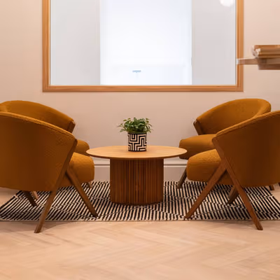 321 Oxford Street, Greater London Image 9