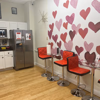 10001 Derekwood Ln, Lanham Image 5