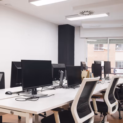 23 Calle De Irún, Madrid Image 45