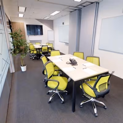 7 Temasek Boulevard, Singapore Image 2
