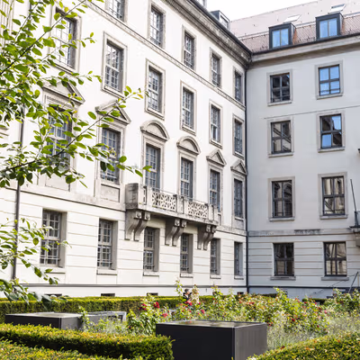 Leopoldstrasse 8-12, Munich Image 6