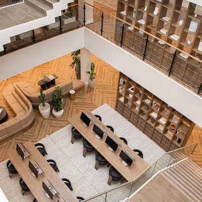 68 King William Street, Bank Image 1