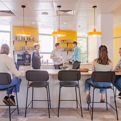 42 York Street, Greater London Image 9