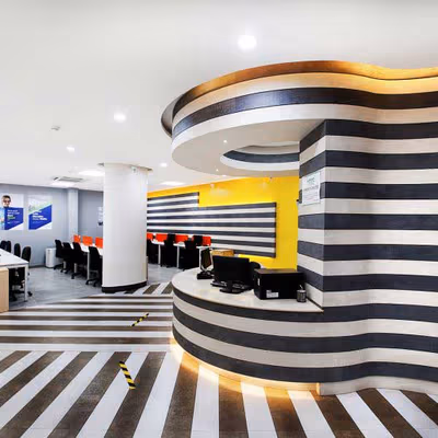 Mahatma Gandhi Road, Bengaluru Image 7