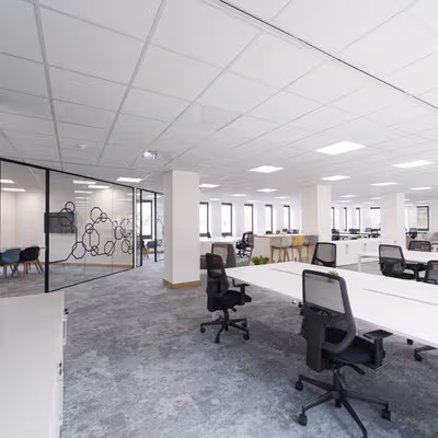 27 Middleborough, Colchester Image 3