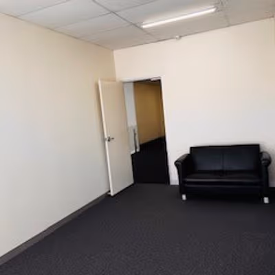 62 Tarnard Drive, Braeside Image 2