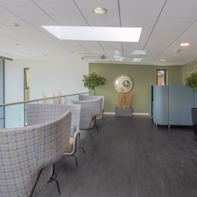 8 Barnes Wallis Road, Hampshire Image 4