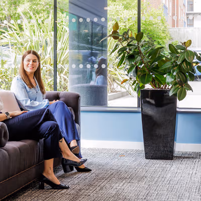 282 Farnborough Road, Farnborough Image 3