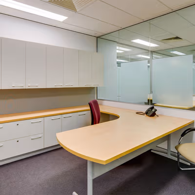 34 Welshpool Road, Welshpool Image 1