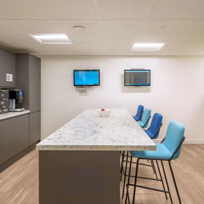 100 Berkshire Place, Winnersh Image 12