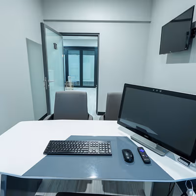 404 Airport Freeway, Bedford Image 5