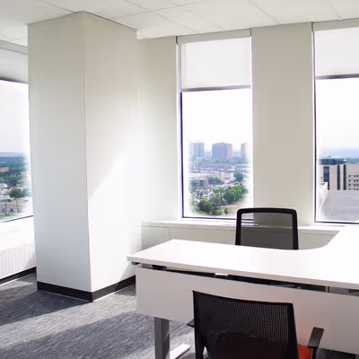 10004 104 Avenue Northwest, Edmonton Image 2