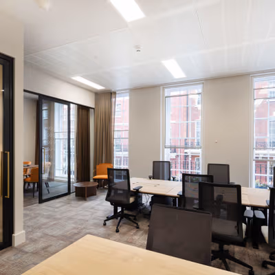 35 Grosvenor Street, Greater London Image 1