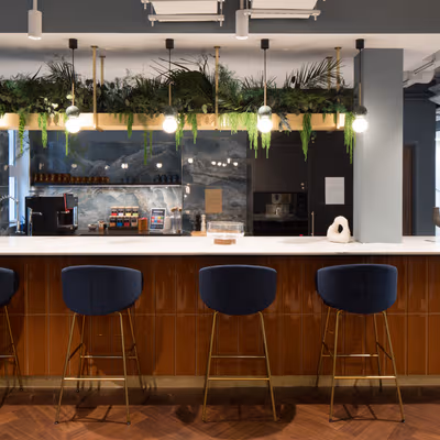34 Brook Street, Greater London Image 5