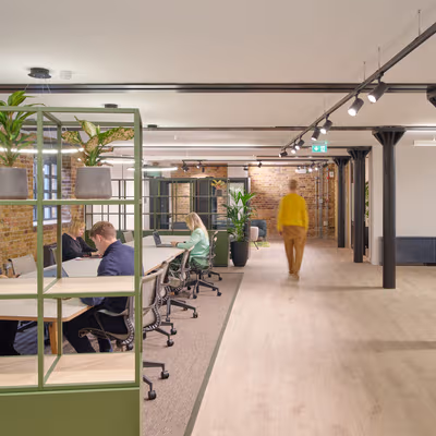 2 Valentine Place, London Image 9