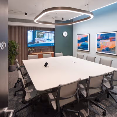 2 Valentine Place, London Image 3