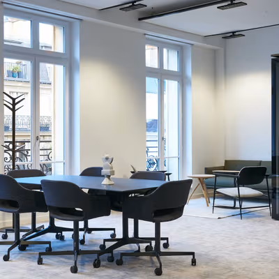 36 Rue La Fayette, Paris Image 2