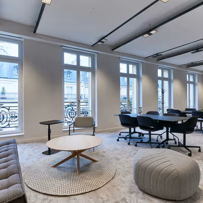 36 Rue La Fayette, Paris Image 1