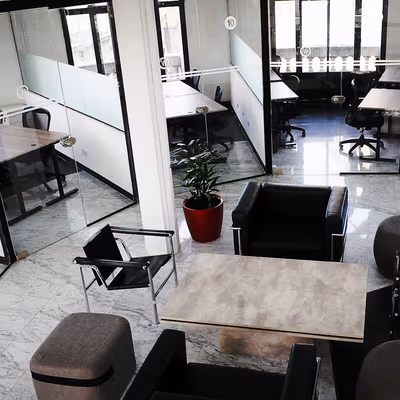 616 Av Pres Roque Sáenz Peña, Buenos Aires Image 3