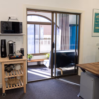 210 Macquarie Road, Springwood Image 5