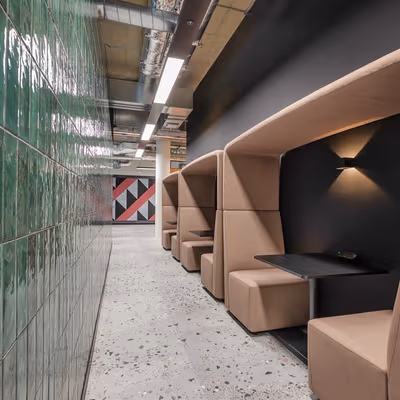 Riding Court Road, Datchet Image 14