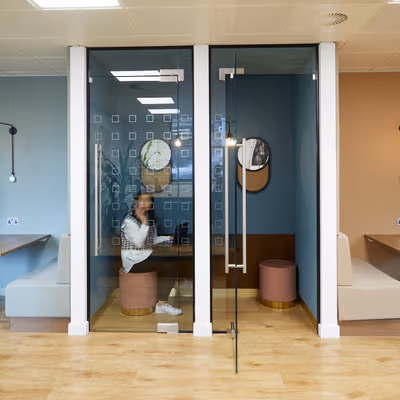 25 Eccleston Place, London Image 8