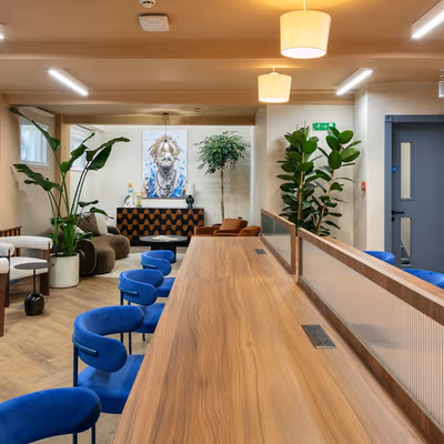 34-36 Queen Anne Street, London Image 8