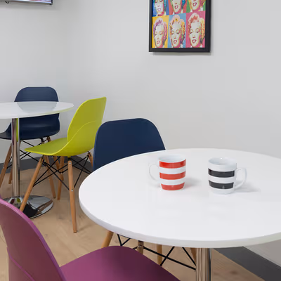 Aviary Court, Basingstoke Image 6