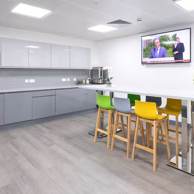 1 Meadlake Place, Egham Image 5