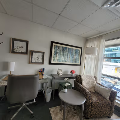 1715 Dickson Avenue, Kelowna Image 5