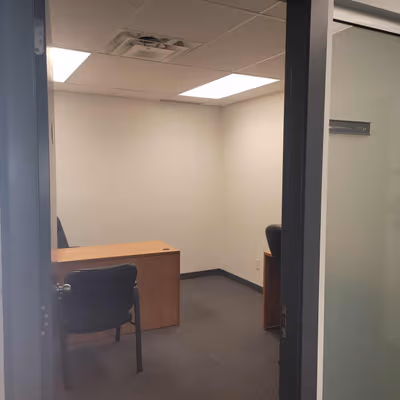 1715 Dickson Avenue, Kelowna Image 12