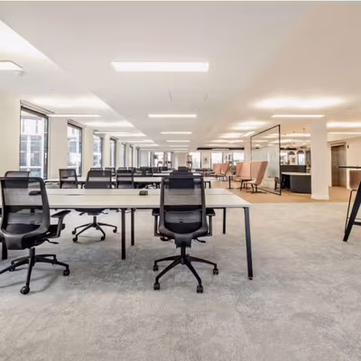 10-15 Queen Street, Greater London Image 3