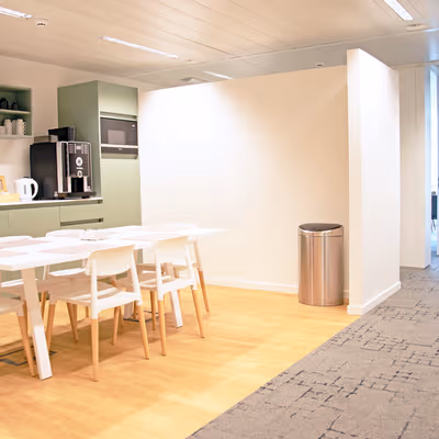 143/4 Avenue Louise, Brussels Image 5