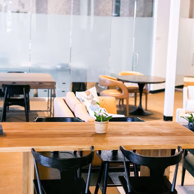 5052 Addison Cir, Addison Image 5