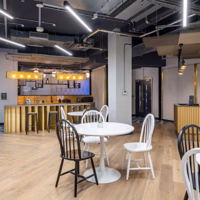 71-73 Carter Lane, St Pauls Image 8